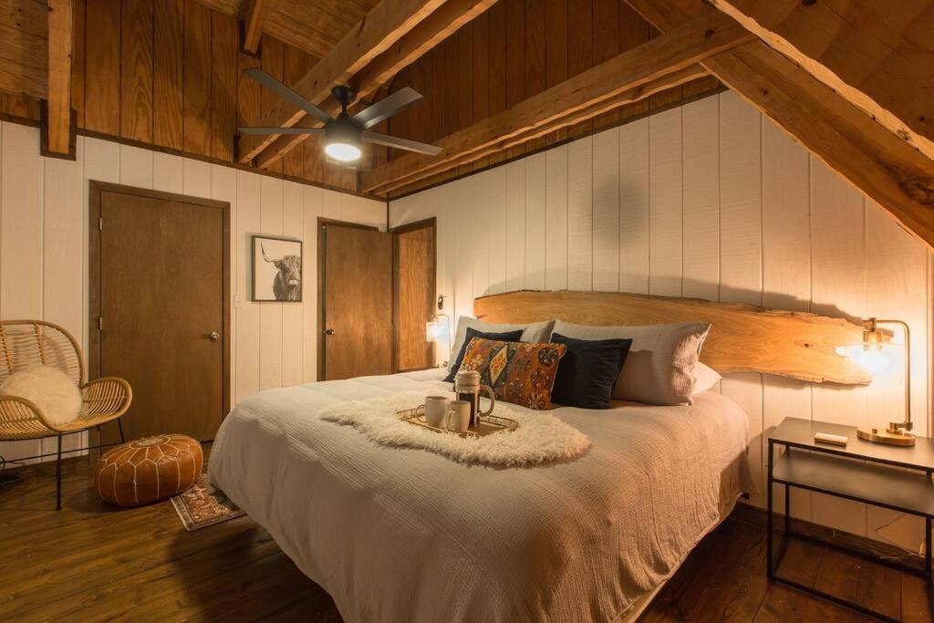 Southern Oak Cabin - Newly Remodeled - Close To All Attractions Sevierville Esterno foto